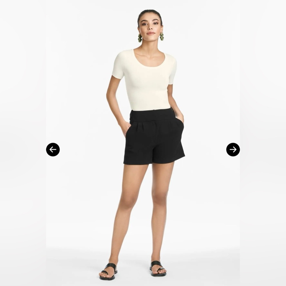 Sachin & Babi Anthropologie‎ Pleated Shorts in Black